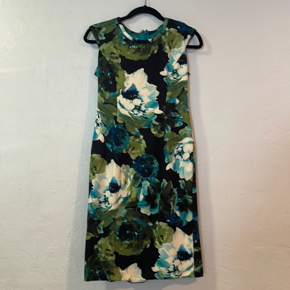 London Times Brand Flower Dress